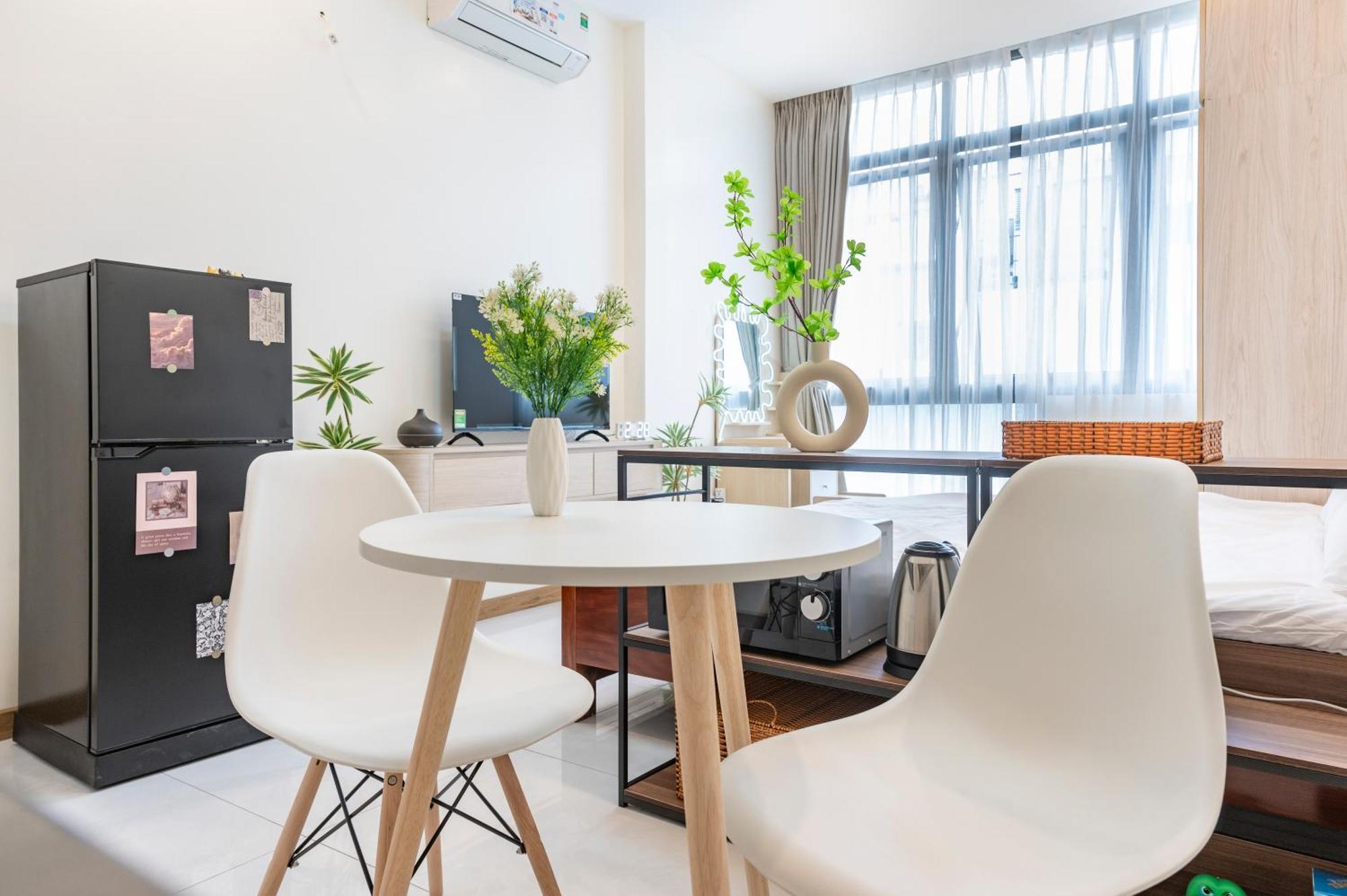 Spacious 1br Private, Sleek & Cozy Escape Ho Chi Minh City